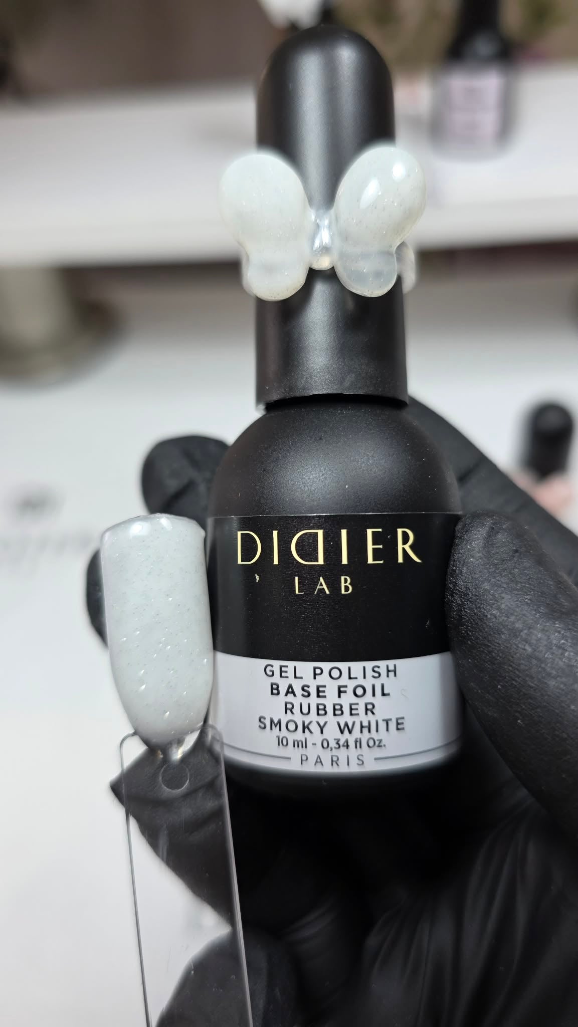 Aluslakk, Rubber Base, Foil Smoky White, Didier Lab, 10ml